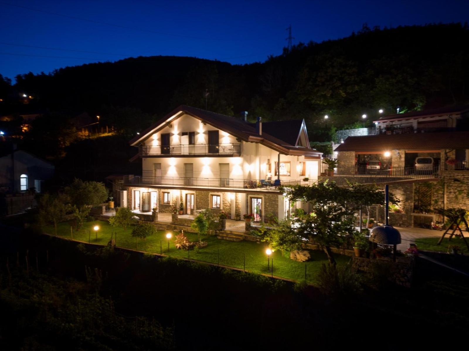 Agriturismo Punta San Lazzaro Аджерола Екстер'єр фото